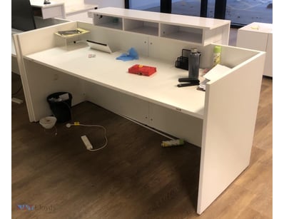 Reception Desks, qty 1. Desk Only.


Buyer need...