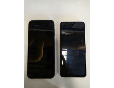 UNRESERVED Airport - Lost Property (A980) - Lot 222