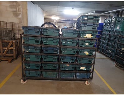 Heavy-duty mobile storage trolley featuring a robu...