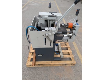 Router and Triple Spindle Drill 

Height adjusta...