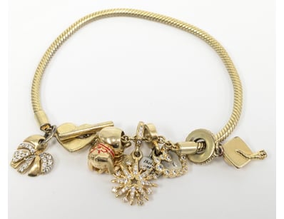 PANDORA BRACELET WITH 5 CHARMS

