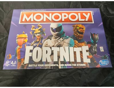 **UNRESERVED** LIFETIME COLLECTION OF LEGO PART... - Lot 608