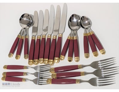MIKASA LASLO BURGUNDY & GOLD TRIM PART CUTLERY SET...