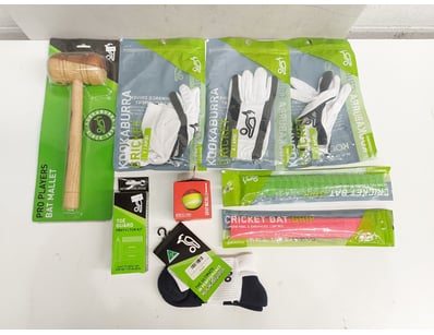 BRAND NEW

Cricket accessories bundle. Items inc...