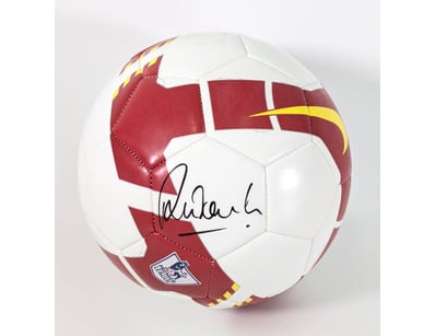 LIVERPOOL LEGEND ROBBIE FOWLER HAND SIGNED NIKE T9...