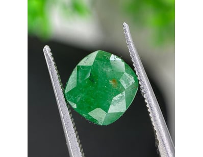 UNRESERVED Diamonds & Gemstones (A979) - Lot 2204
