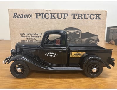 Mancave & Memorabilia (A1007) - Lot 442