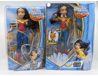 The Curio Collection (A985) - Lot 900