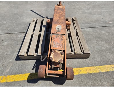 Civil, Transport & Machinery - Nationwide (ON4... - Lot 8303