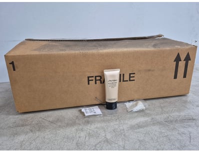 Beauty & Cosmetic Supplies - Liquidation (A1006) - Lot 692