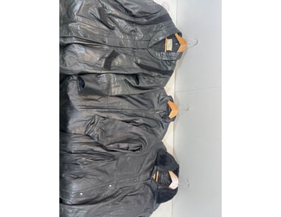 Entire Vintage Clothing Store Liquidation (ON11... - Lot 234