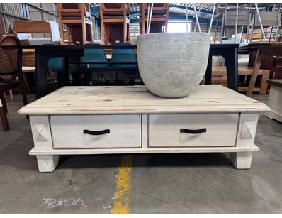 House & Homewares (A91001) - Lot 102