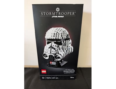 **UNRESERVED** COOKIE'S LIFETIME COLLECTION OF ... - Lot 200