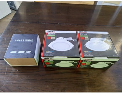 ARLEC 9W LED downlights & Smart Home Device

