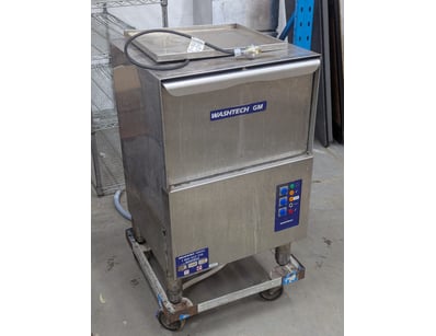 Washtech GM undercounter commercial dishwasher, st...