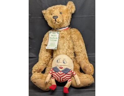 The Curio Collection (A995) - Lot 1191