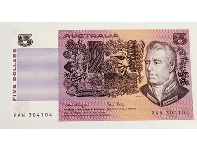 Coins, Banknotes & Bullion (A1004) - Lot 623