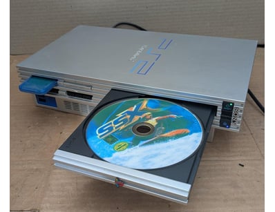 Gadgets, Music & Pastimes (A1003) - Lot 474