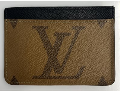 Luxury Pawnbroker Christmas Sale PART 1 (A984) - Lot 333