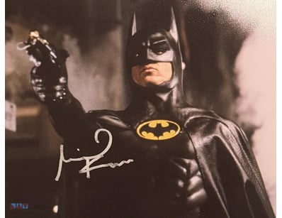 BATMANS' MICHAEL KEATON SIGNED PHOTO

Michael Keat...
