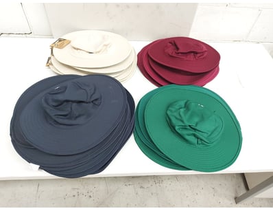 BRAND NEW

Assorted wide-brimmed sun hats in 4 c...