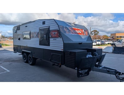 QUALITY BOATS, CARAVANS AND RECREATION EVENT - Lot 40