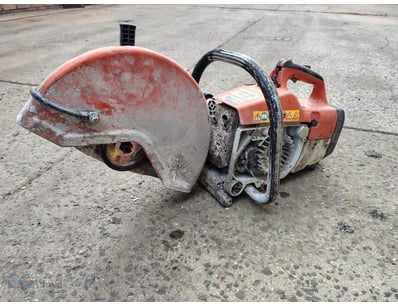 STIHL TS400 cut-off saw 
Manufacture Year: Unknown...