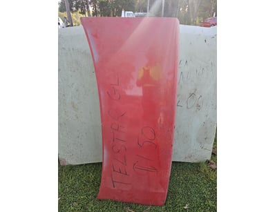 Ford Telstar GL Boot Lid, Red

Onsite

Location: B...