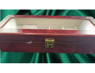 Affordable Watch Market (A980) - Lot 7101