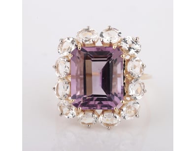 Affordable Jewellery Market (A1004) - Lot 665