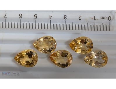36 CARATS CITRINE GEMSTONES

36 Carats Citrine Gem...