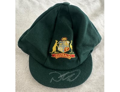 Mancave & Memorabilia (A981) - Lot 1015