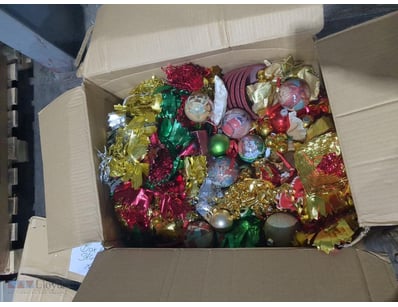 Accessories,Assorted Christmas Accessories QTY to ...