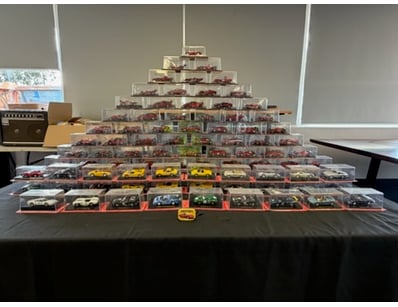 MODEL SPORTS CAR FERRARI COLLECTIONS WITH COLLECTO...