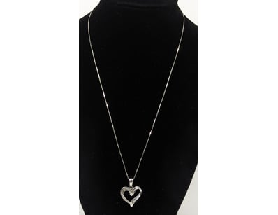 925 SILVER DIAMOND HEART PENDANT NECKLACE

Heart...