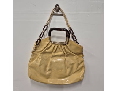 Designer Vault (A978) - Lot 2151