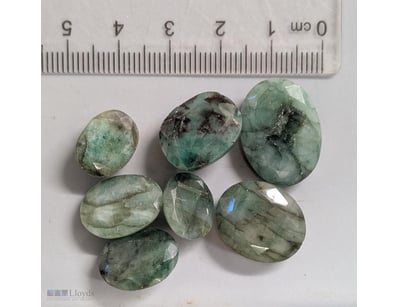 75 CARATS SOUTH AMERICAN EMERALD GEMSTONES

75 Car...