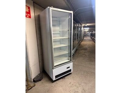 SKOPE upright display refrigerator with single gla...