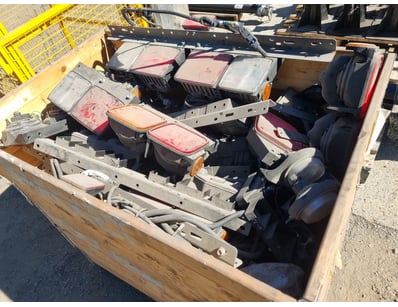 UNRESERVED Heavy Vehicle Mechanic Business Closu... - Lot 48