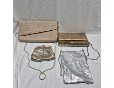 Designer Vault (A984) - Lot 7400