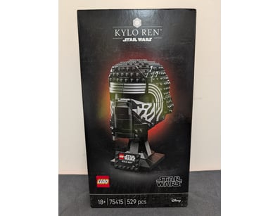 LEGO STAR WARS KYLO REN HELMET COLLECTIBLE SET 754...