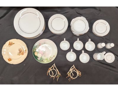 The Curio Collection (A996) - Lot 2087