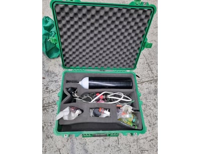 DAN Oxygen Unit portable emergency medical kit in ...