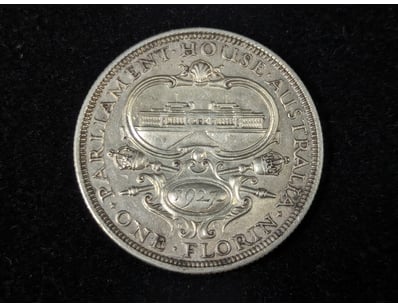 1927 AUSTRALIAN PARLIAMENT HOUSE FLORIN

Conditi...