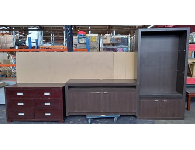 House & Homewares (SA982) - Lot 4024