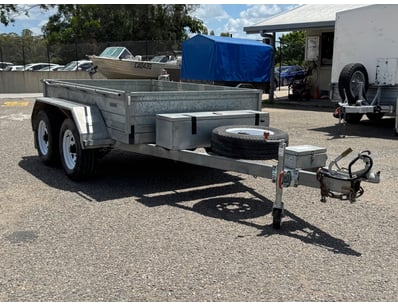 BRISBANE Earthmoving Hire Company Business Closu... - Lot 27