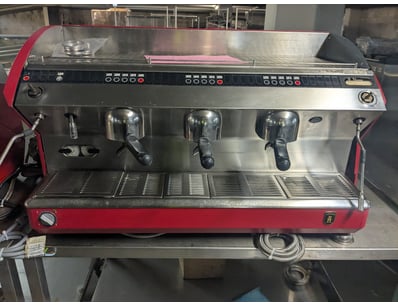 Professional 3-group commercial espresso coffee ma...