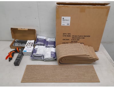 Unclaimed Freight (GCA984) - Lot 2945