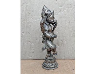 The Curio Collection (A999) - Lot 1044