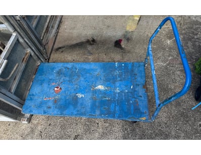 1 x blue flatbed metal trolly

